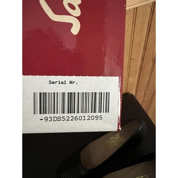 Salvatore Ferragamo Made in Italy Black Quilted Toe Block Heel Pump Size 9.5AAA - Picture 4 of 16